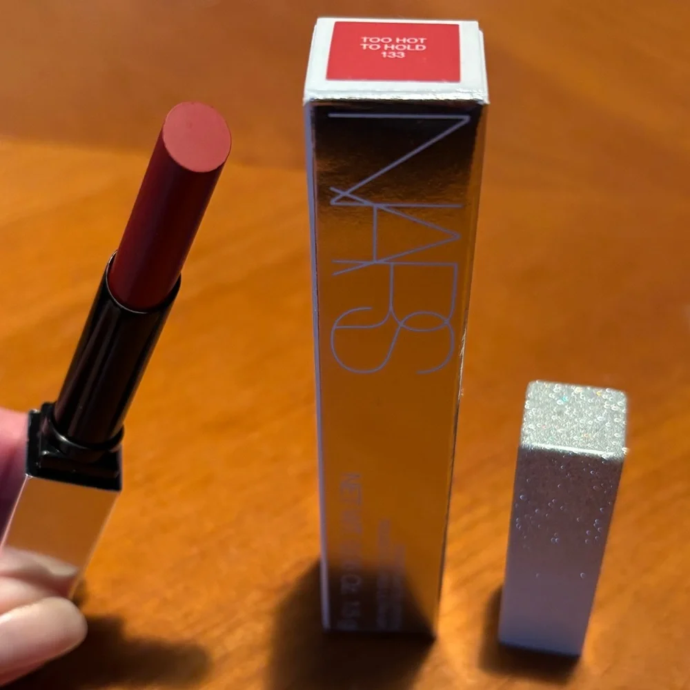 NARS Starlight Powermatte Lipstick Too Hot to Hold